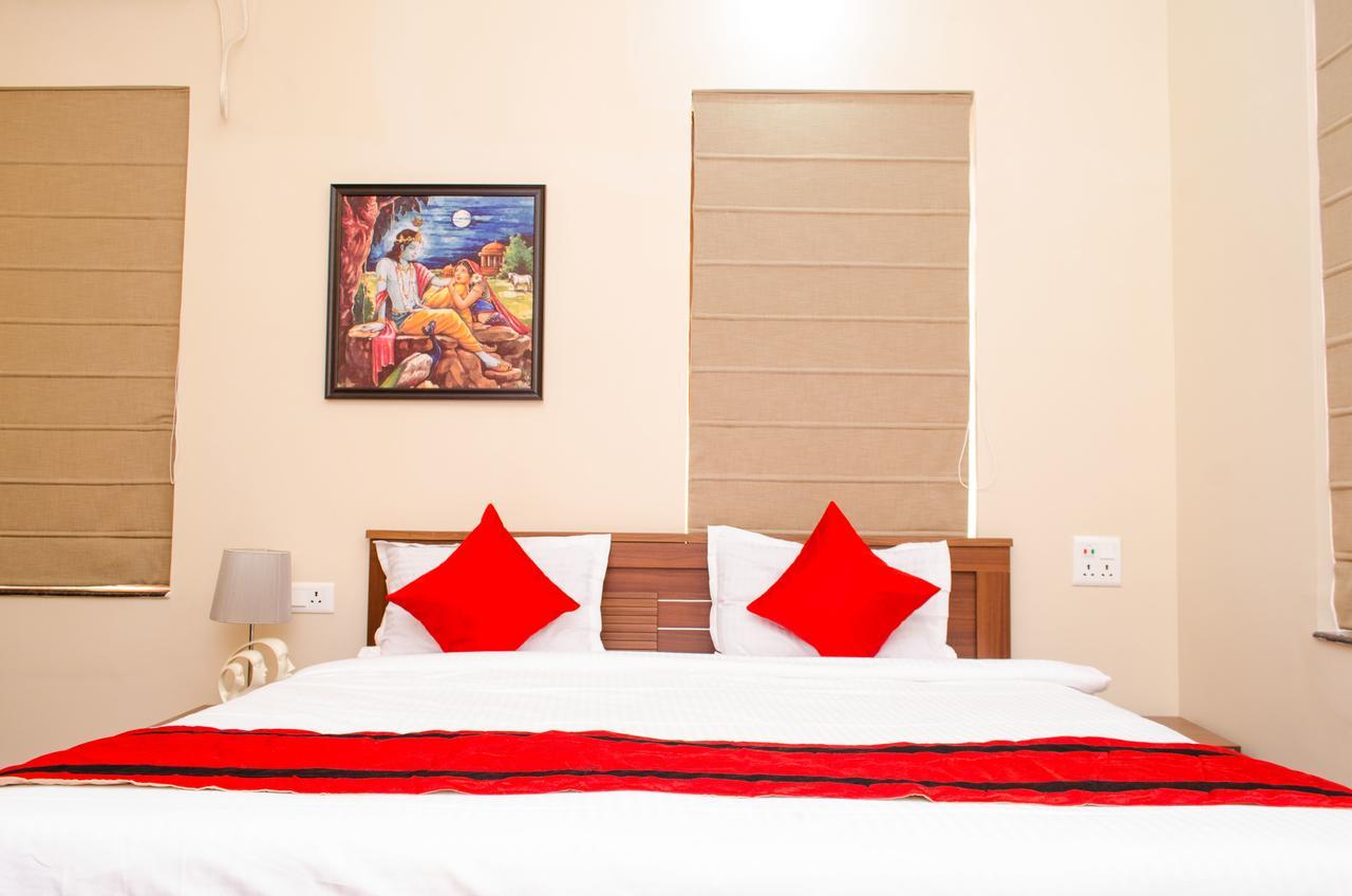 Oyo 7187 Earth Aromaa Hotel Kolkata Bagian luar foto